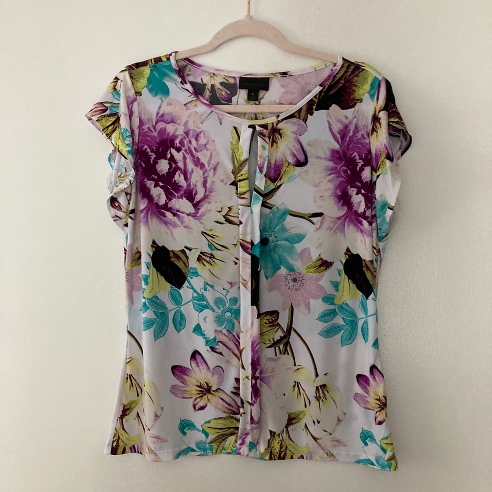 Worthington floral keyhole top
